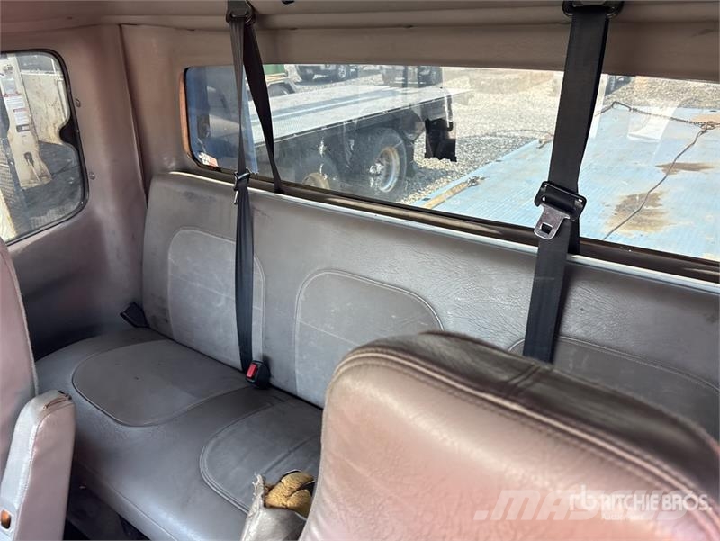 Freightliner M2 106 4x2 Extended Cab Rollback Truck Hinausautot