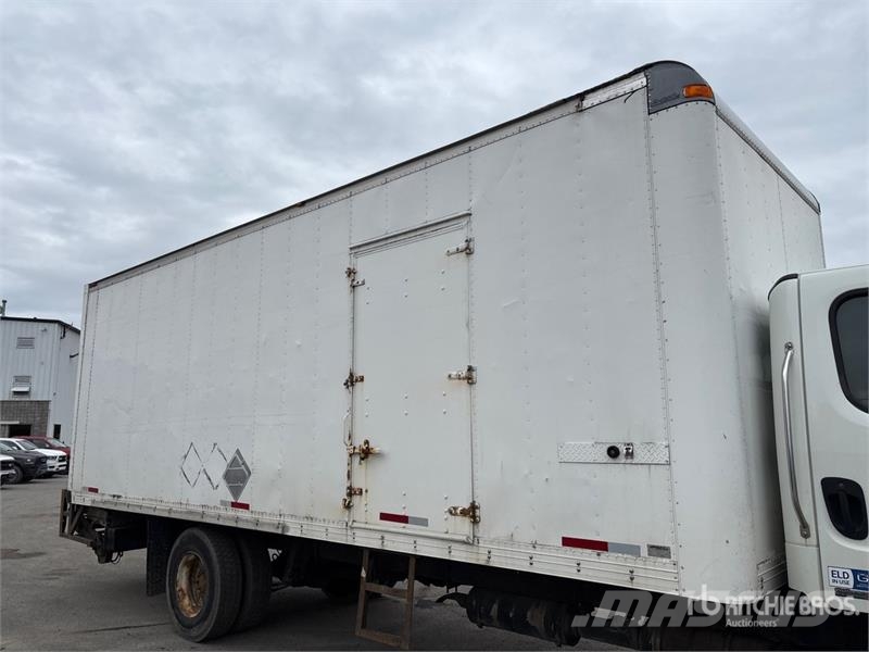 Freightliner M2 106 4x2 Van Truck Furgoonautod