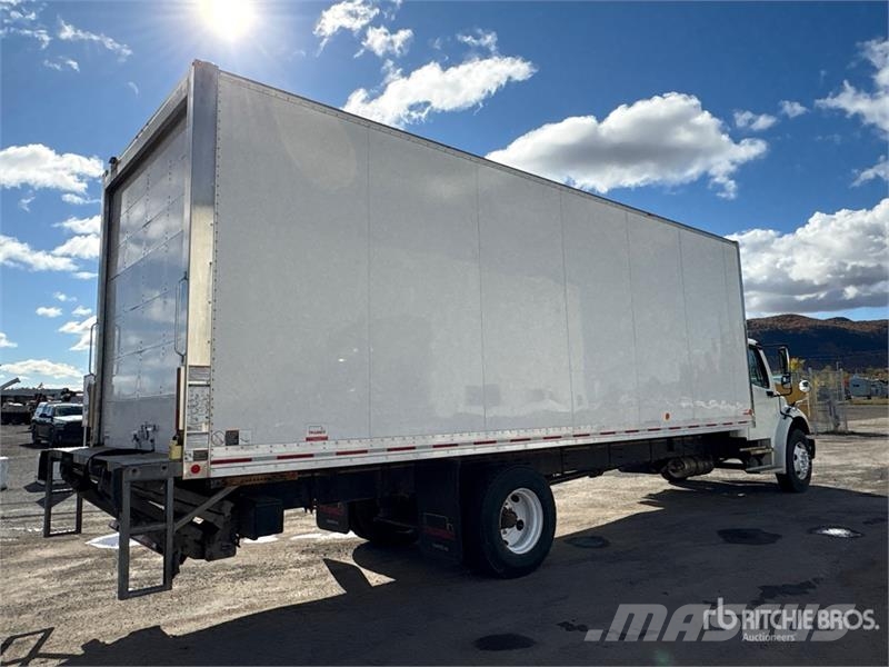 Freightliner M2 106 4x2 Standard commercial box/van truck Van T Sanduk kamioni