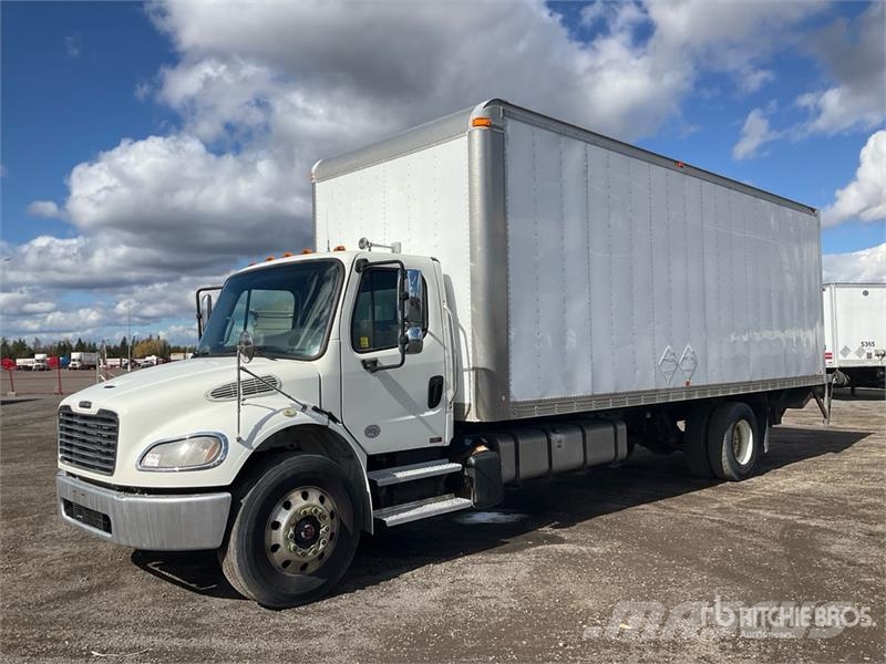 Freightliner M2 106 4x2 Van Truck Furgoonautod