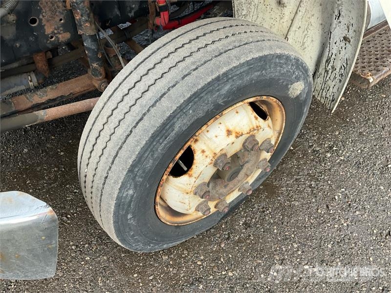 Freightliner M2 106 4x2 Crew Cab S/A Dump Truck Tipper trucks
