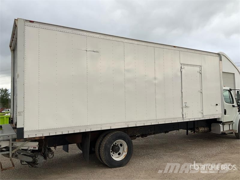 Freightliner M2 106 4x2 Van Truck Sanduk kamioni