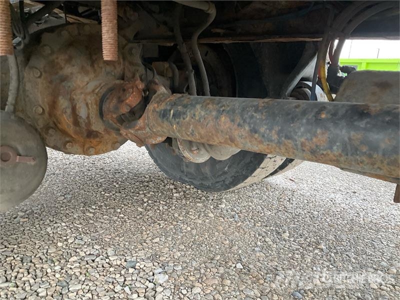 Freightliner M2 106 4x2 Van Truck Sanduk kamioni