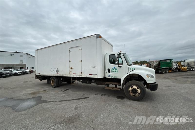 Freightliner M2 106 4x2 Van Truck Sanduk kamioni