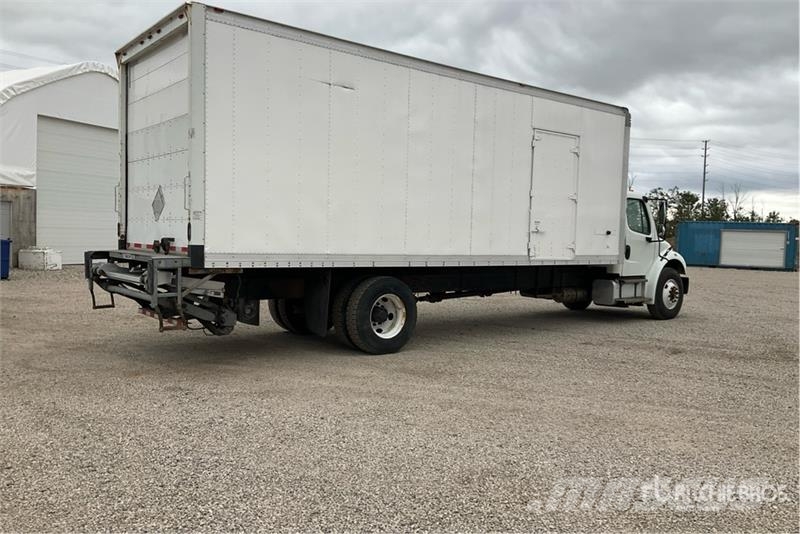 Freightliner M2 106 4x2 Van Truck Sanduk kamioni