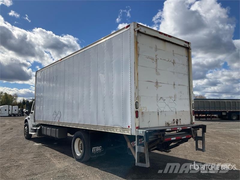Freightliner M2 106 4x2 Van Truck Furgoonautod