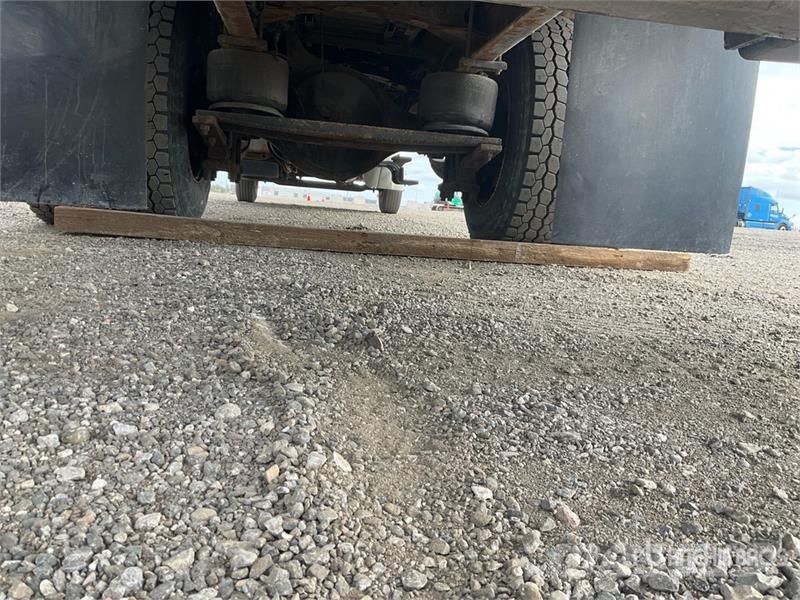 Freightliner M2 106 4x2 Van Truck Sanduk kamioni