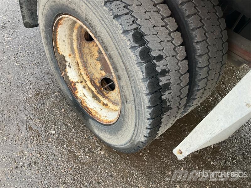 Freightliner M2 106 4x2 Crew Cab S/A Dump Truck Tipper trucks