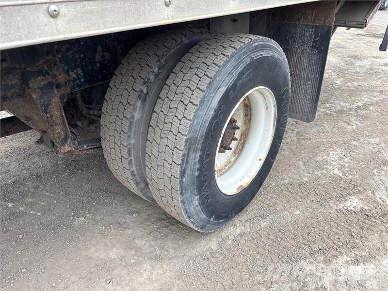 Freightliner M2 106 4x2 Van Truck Box trucks