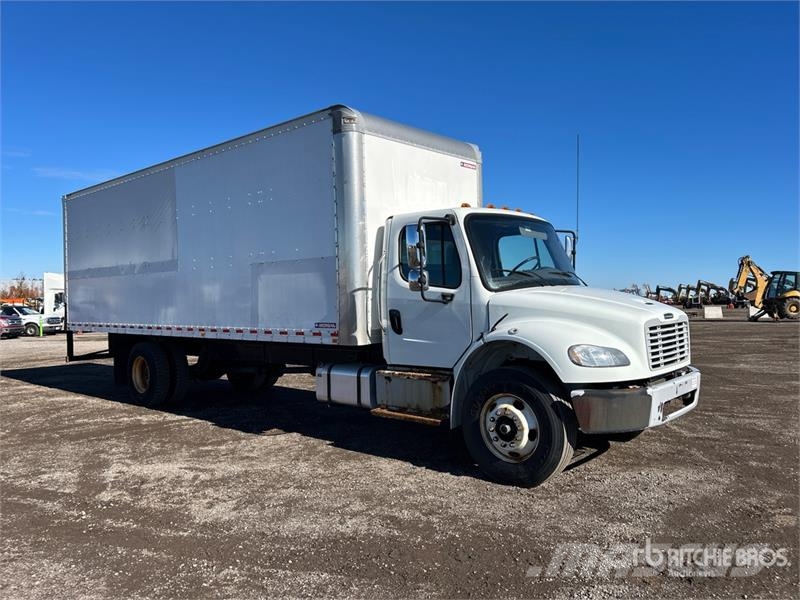 Freightliner M2 106 4x2 Van Truck Фургони