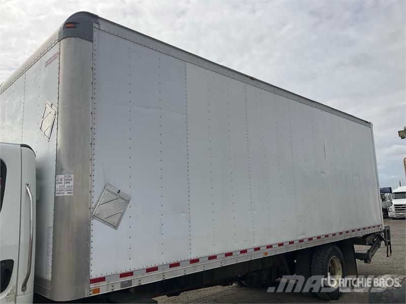 Freightliner M2 106 4x2 Van Truck Sanduk kamioni