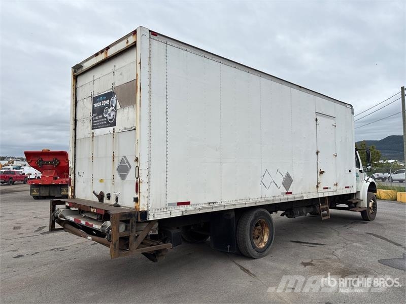 Freightliner M2 106 4x2 Van Truck Furgoonautod