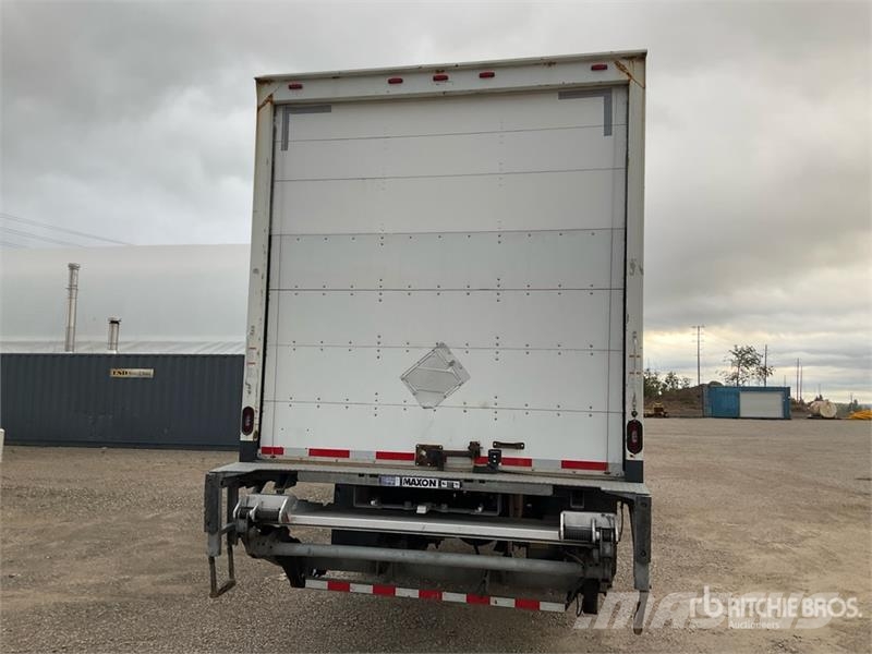 Freightliner M2 106 4x2 Van Truck Sanduk kamioni