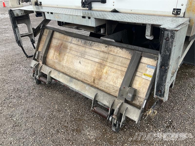 Freightliner M2 106 6x4 Van Truck Box trucks