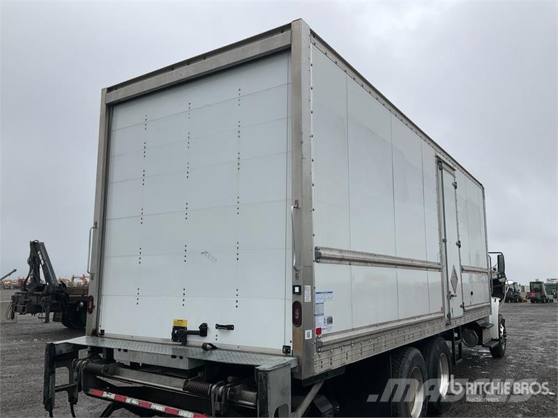 Freightliner M2 106 6x4 Van Truck Box trucks