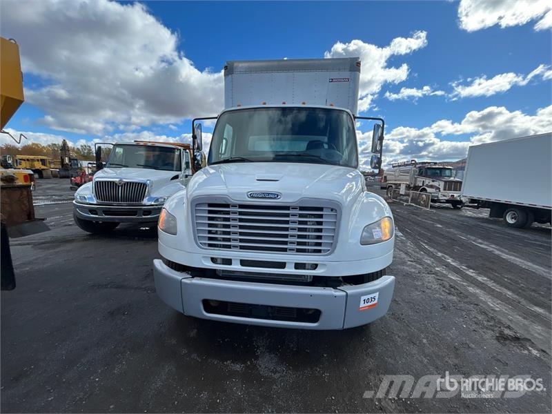 Freightliner M2 106 6x4 Van Truck Tovornjaki zabojniki