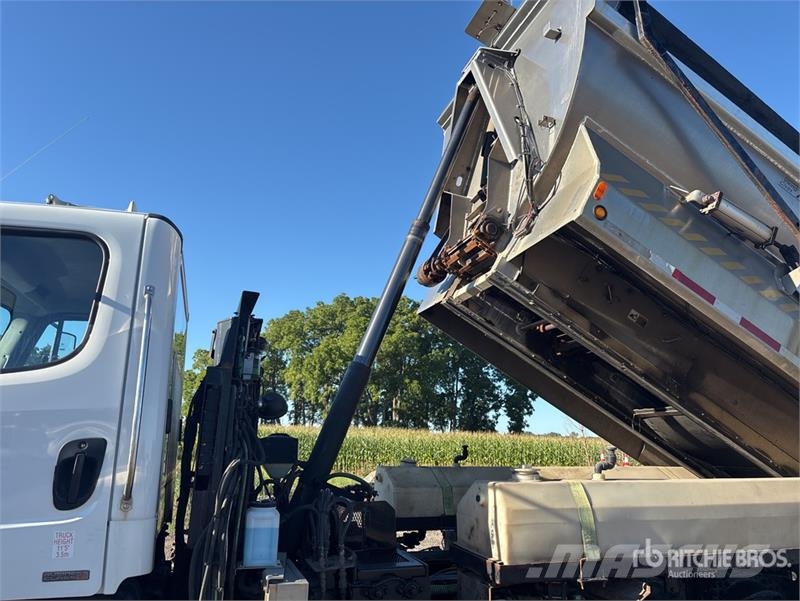 Freightliner M2 106 6x4 Snow Plow Truck Visuotinės / bendrosios paskirties automobiliai