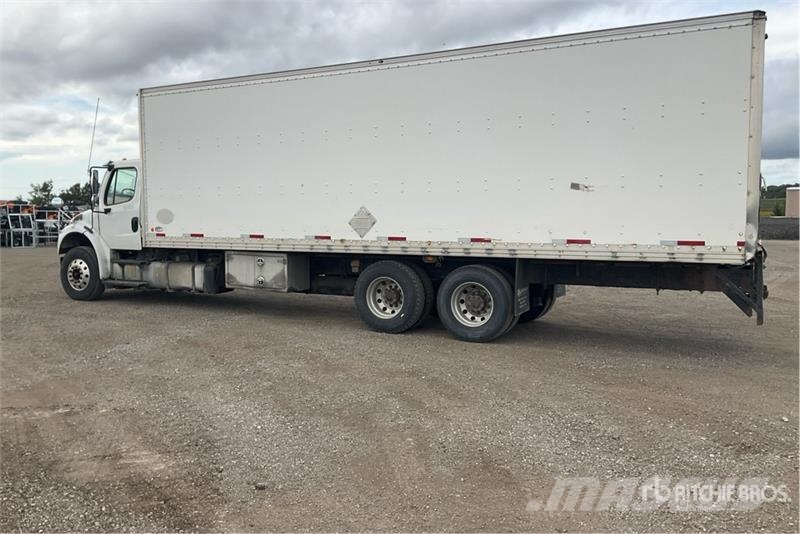 Freightliner M2 106 6x4 Van Truck Sanduk kamioni
