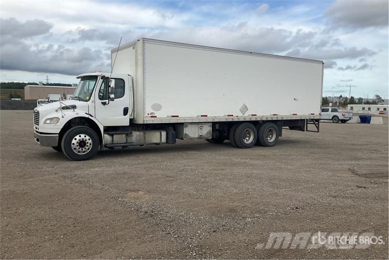 Freightliner M2 106 6x4 Van Truck Sanduk kamioni