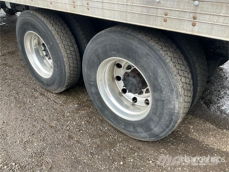 Freightliner M2 106 6x4 Van Truck Box trucks