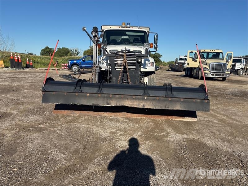 Freightliner M2 106 6x4 Snow Plow Truck Visuotinės / bendrosios paskirties automobiliai