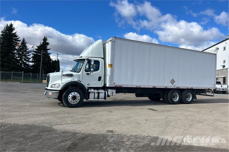 Freightliner M2 112 Tovornjaki zabojniki