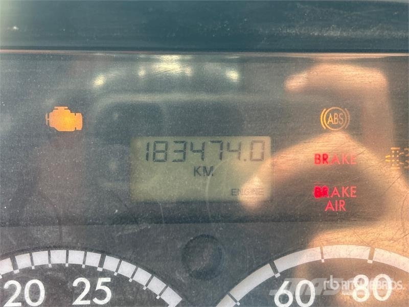 Freightliner M2 112 كابينة والداخلية