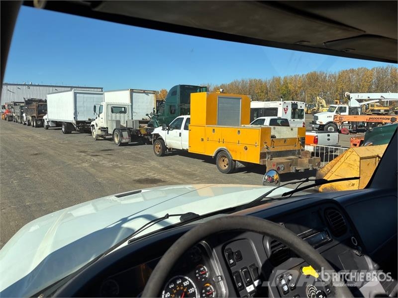 Freightliner M2 112 Kabine i unutrašnjost