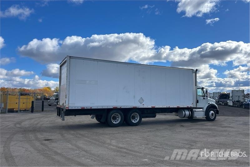 Freightliner M2 112 Tovornjaki zabojniki
