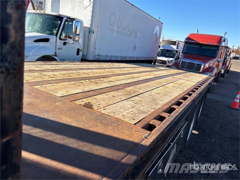 Freightliner M2 112 Скиповые погрузчики