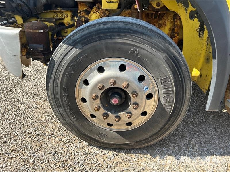 Freightliner M2 112 كابينة والداخلية