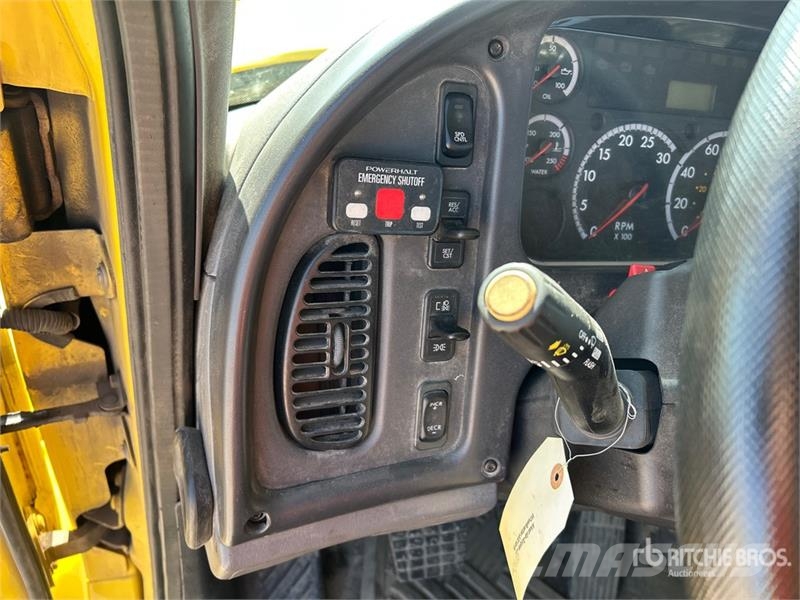 Freightliner M2 112 Kabīnes un interjers