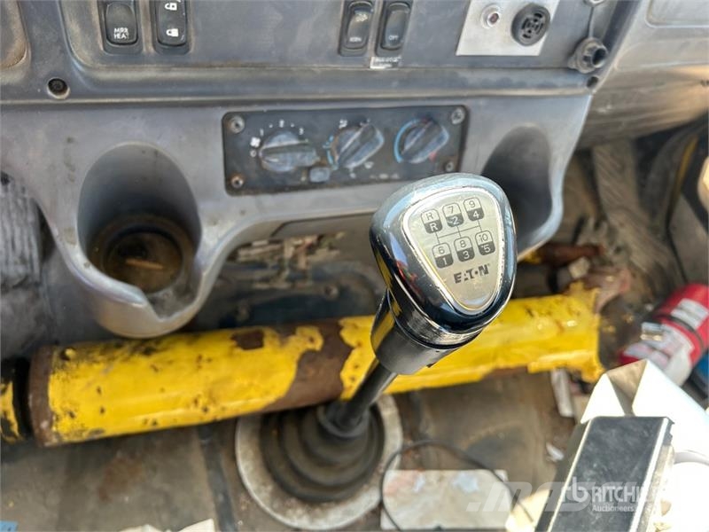 Freightliner M2 112 كابينة والداخلية