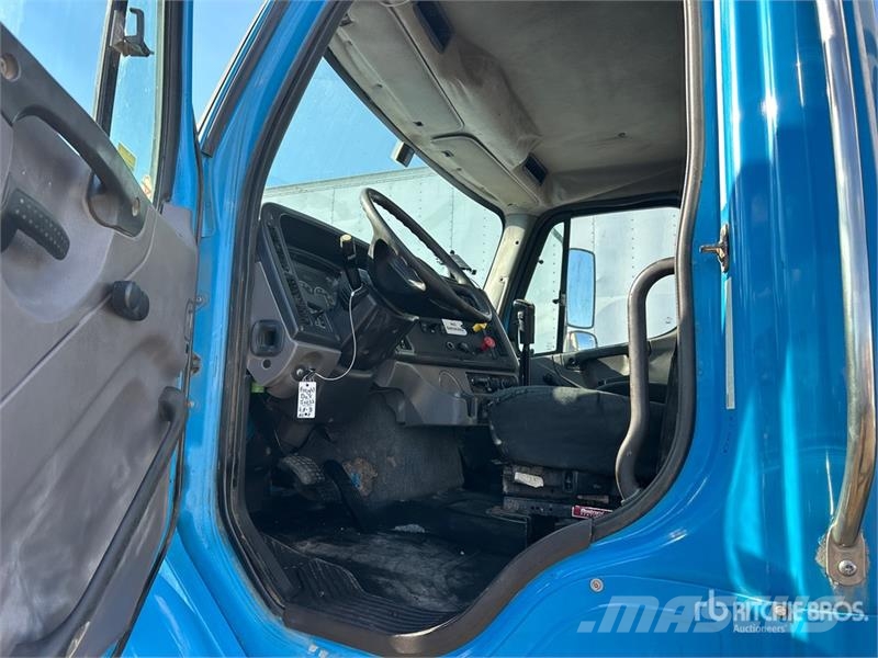 Freightliner M2 112 Truck Tractor Units
