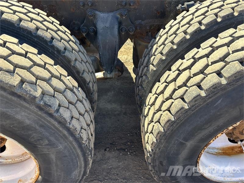 Freightliner M2 112 Kabine i unutrašnjost