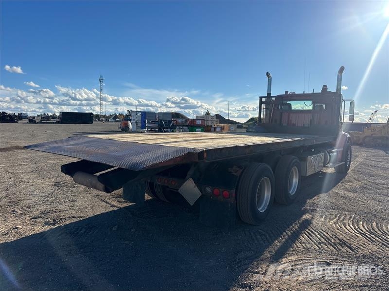 Freightliner M2 112 Скиповые погрузчики