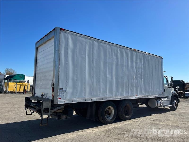 Freightliner M2 112 Kühlkoffer