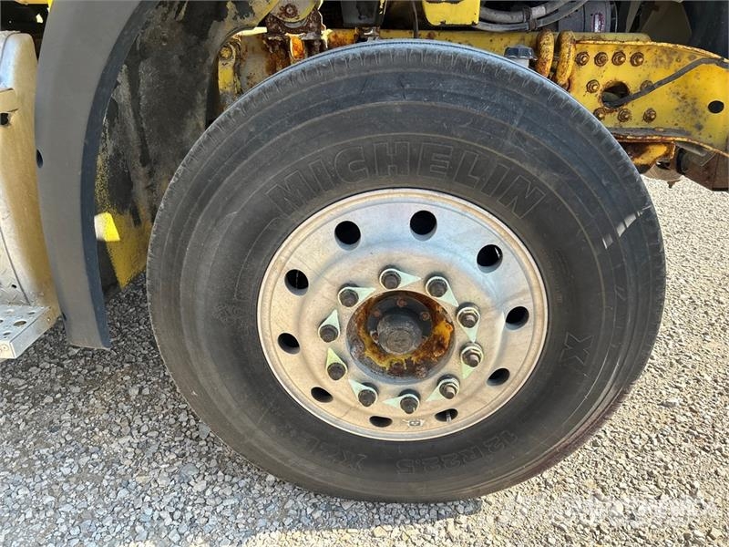 Freightliner M2 112 Kabīnes un interjers