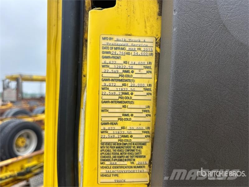 Freightliner M2 112 Kabīnes un interjers