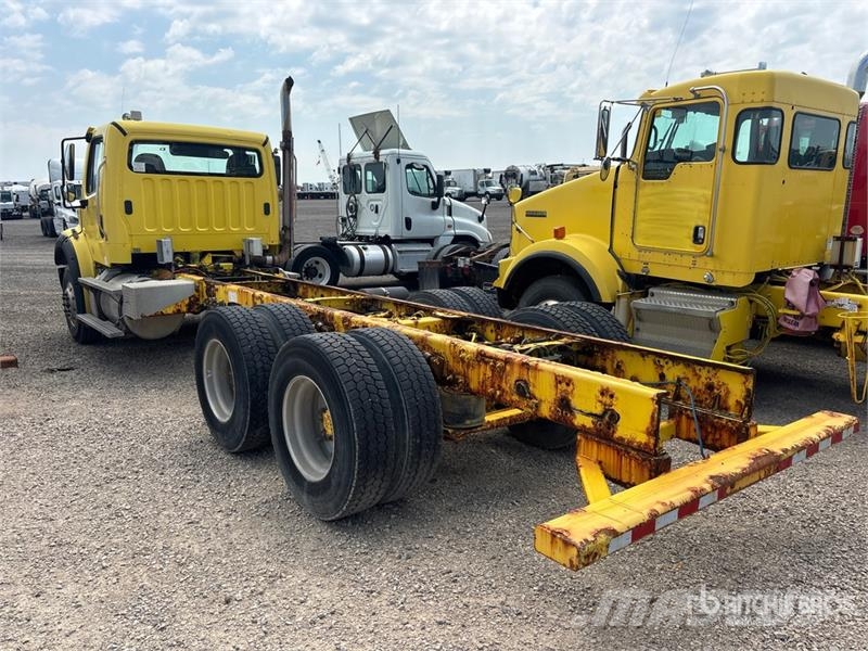 Freightliner M2 112 Kabīnes un interjers