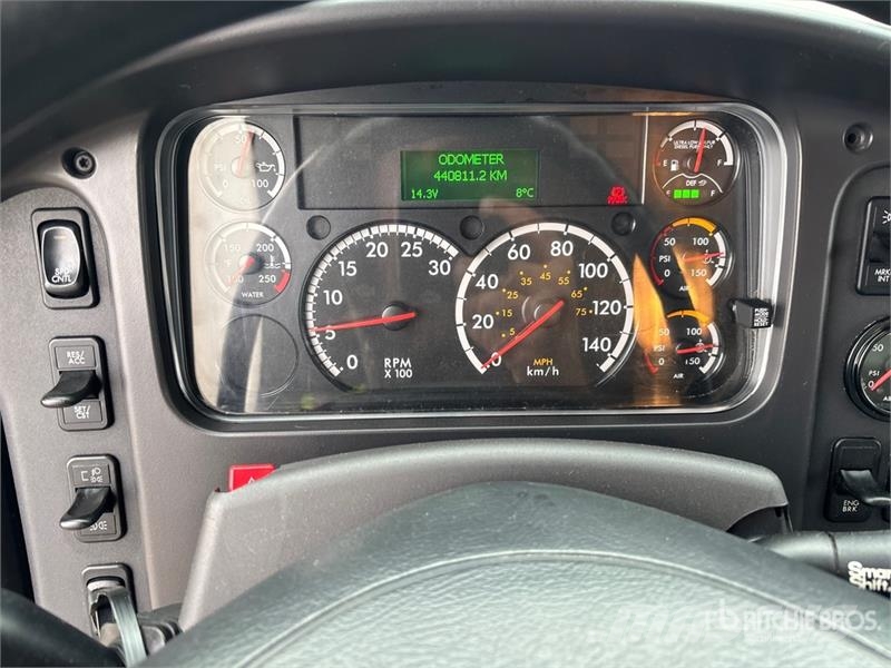 Freightliner M2 112 Camion cassonati