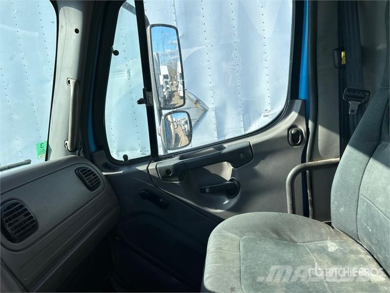 Freightliner M2 112 Truck Tractor Units