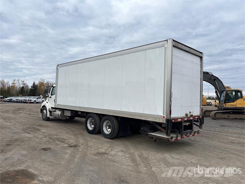 Freightliner M2 112 Camion cassonati