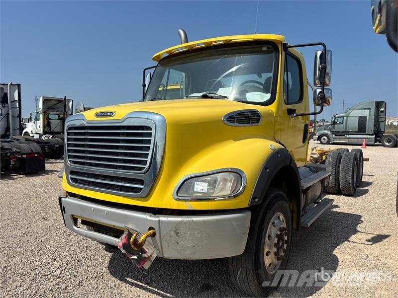 Freightliner M2 112 كابينة والداخلية
