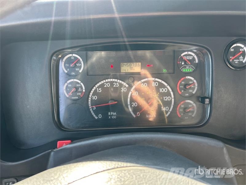 Freightliner M2 112 Truck Tractor Units