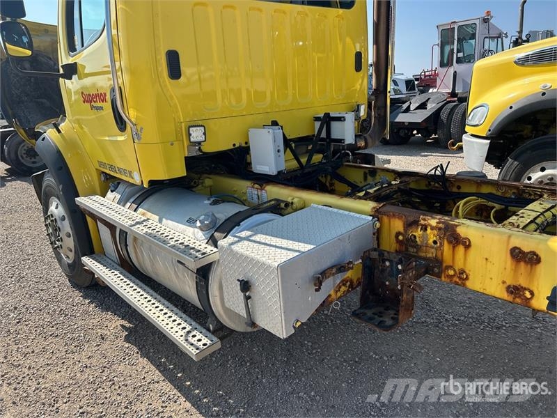 Freightliner M2 112 Kabīnes un interjers