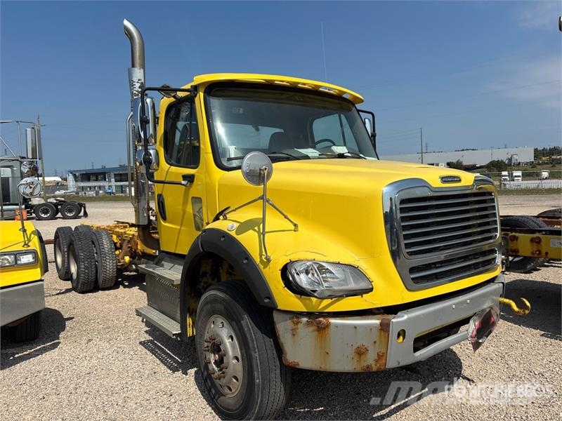 Freightliner M2 112 كابينة والداخلية