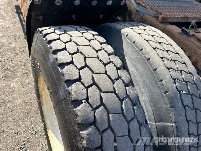 Freightliner M2 112 Truck Tractor Units