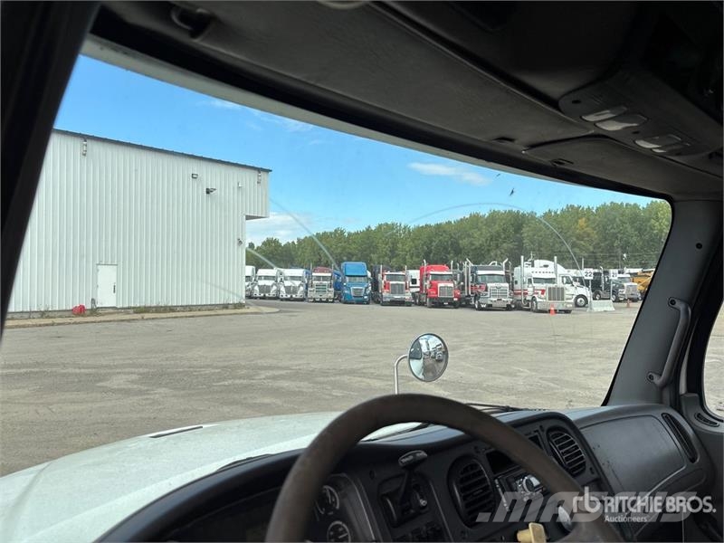 Freightliner M2 112 6x4 Crew Cab Tow Truck Recovery vehicles