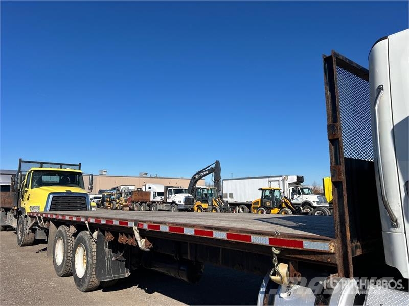 Freightliner M2 112 6x4 Flatbed Truck Pritschenwagen/Pritschenwagen mit Seitenklappe